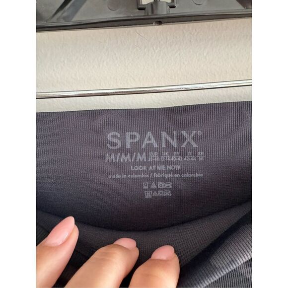 SPANX EcoCare Seamless Black Camo Leggings, Women’s Medium - Picture 6 of 9